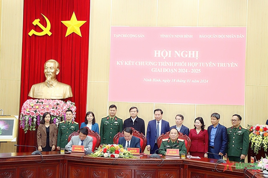 View - 	Báo Quân đội nhân dân ký kết phối hợp tuyên truyền với tỉnh Ninh Bình